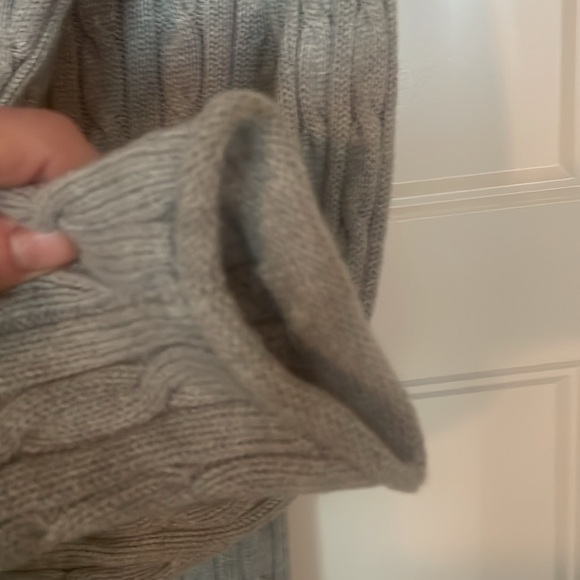 Old Navy sweater. Great for winter! - Picture 5 of 7